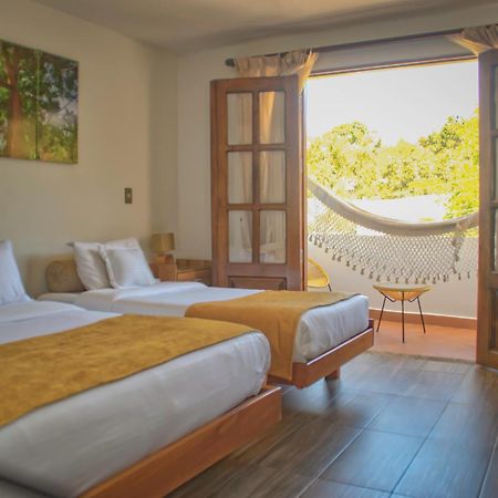 Hotel On The Rock Minca Ngoại thất bức ảnh