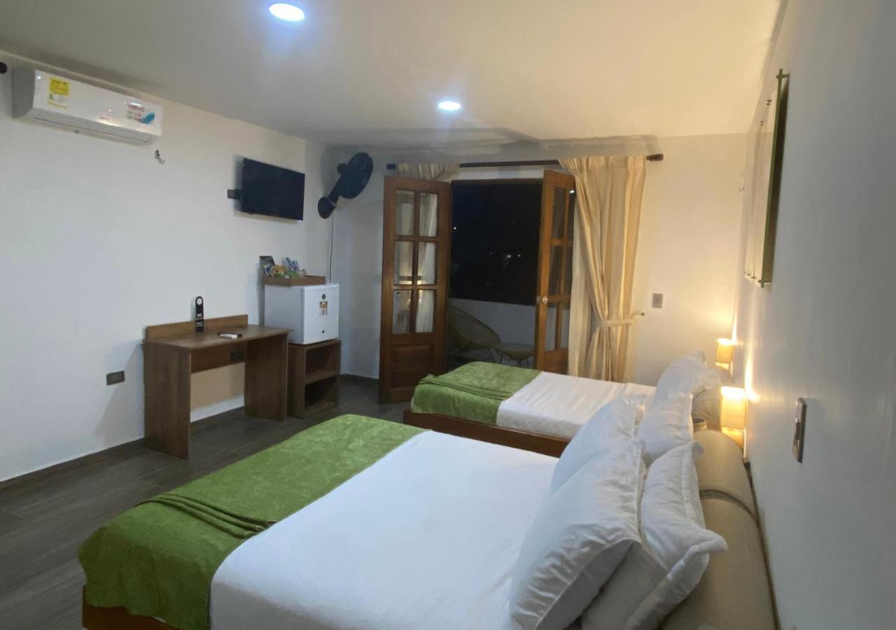 Hotel On The Rock Minca Ngoại thất bức ảnh