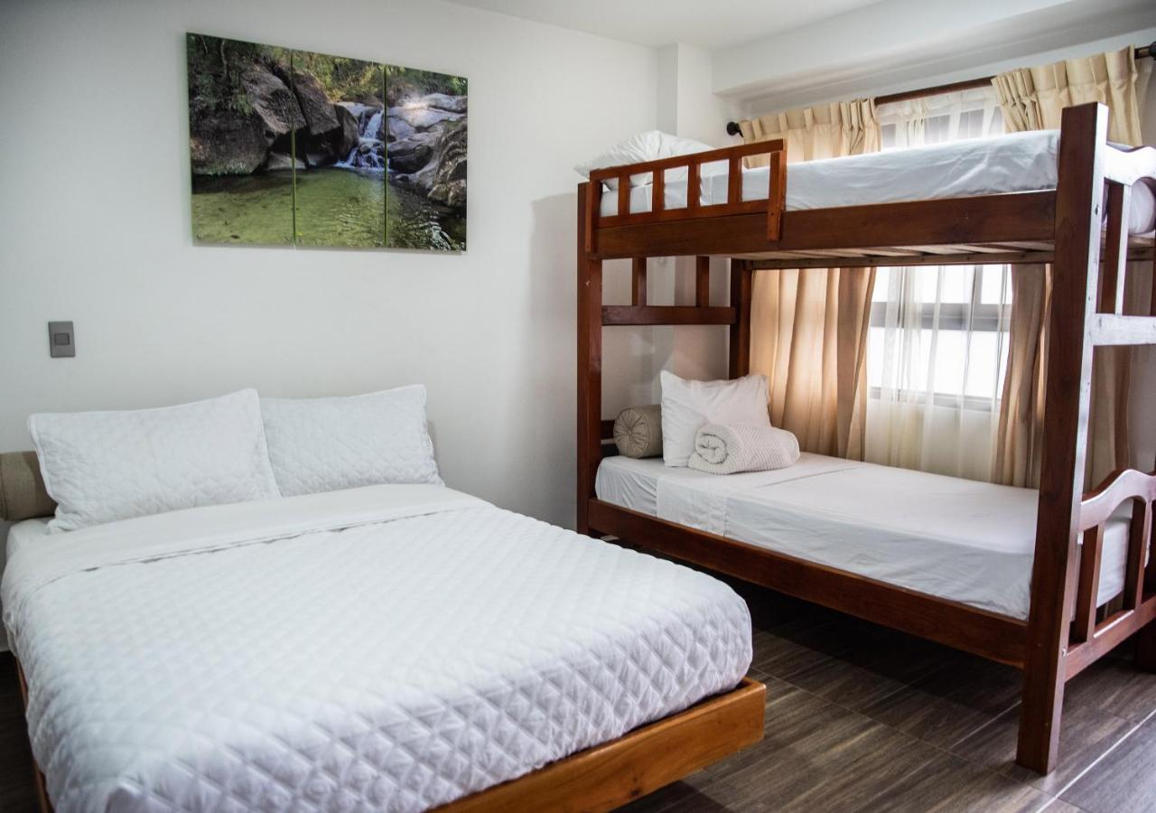 Hotel On The Rock Minca Ngoại thất bức ảnh
