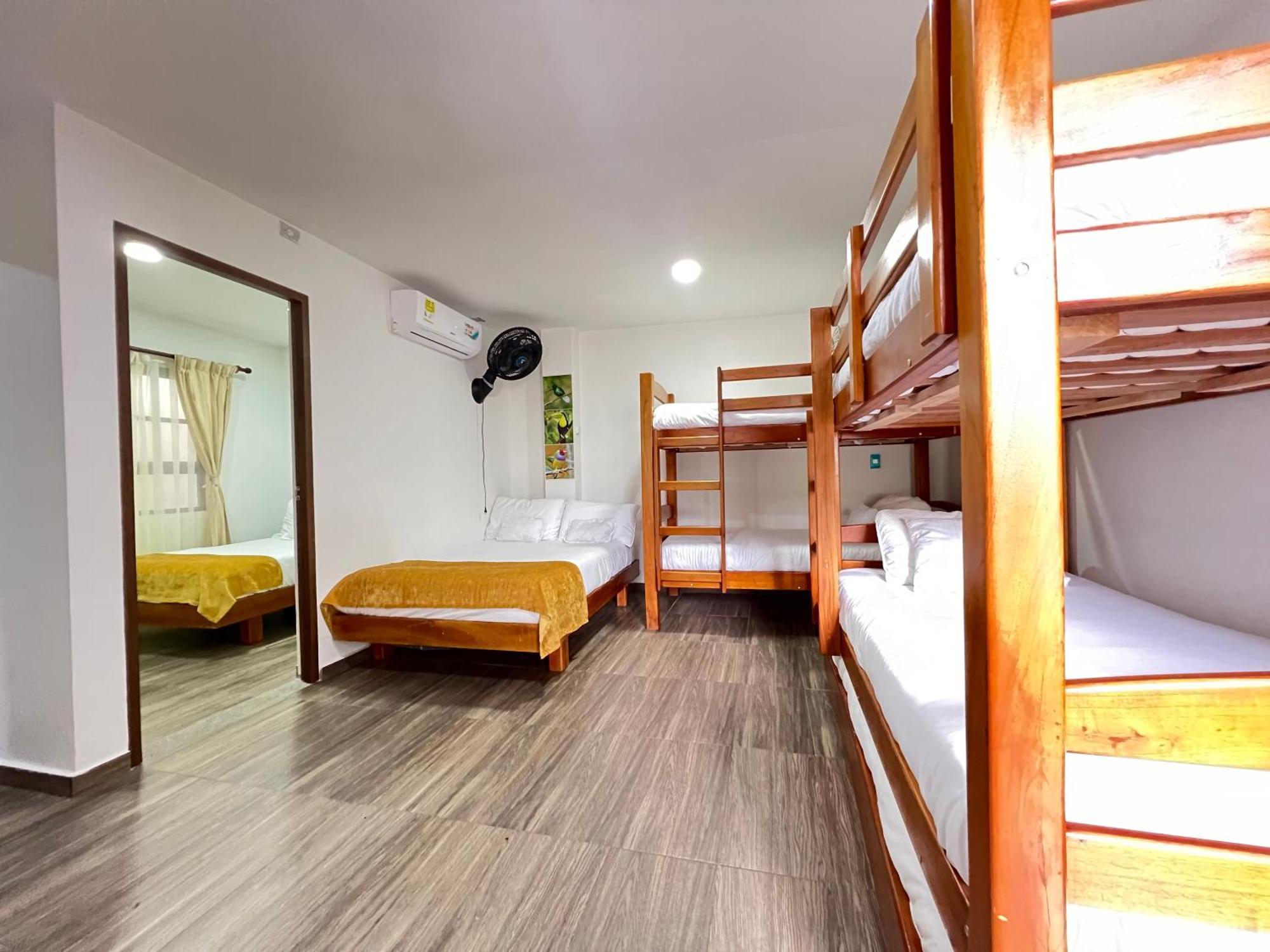 Hotel On The Rock Minca Ngoại thất bức ảnh